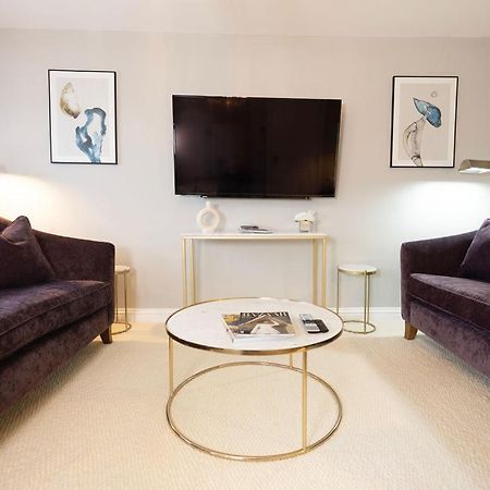 Harper Luxe Serviced Apartments 던스터블 외부 사진