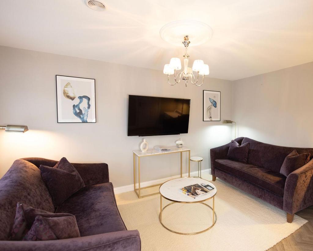 Harper Luxe Serviced Apartments 던스터블 외부 사진