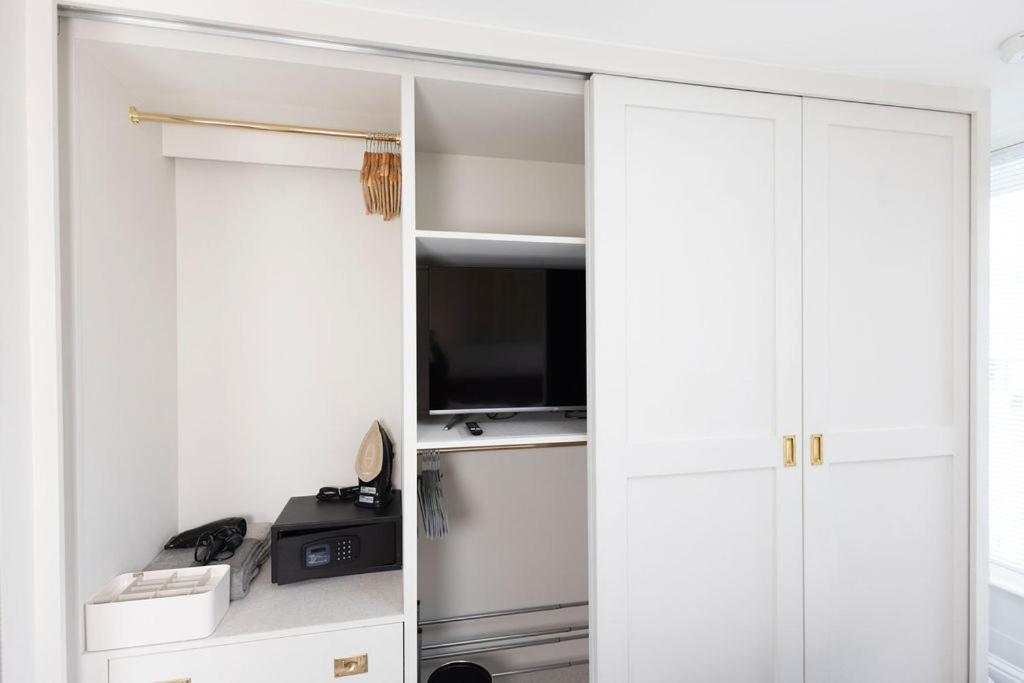 Harper Luxe Serviced Apartments 던스터블 외부 사진